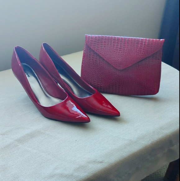Call It Spring Shoes - 🤩 HOST PICK!🤩 RED HEELS WITH MATCHING CLUTCH!